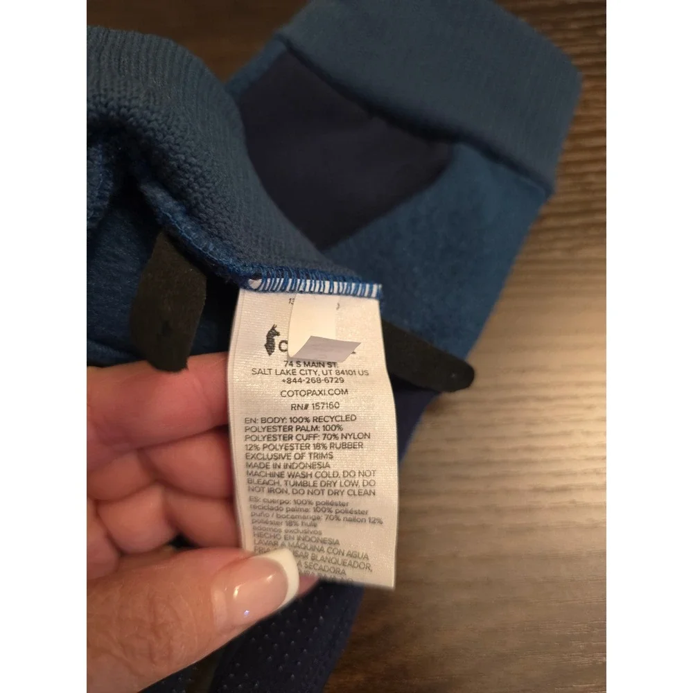 Cotopaxi Fleece Tech Gloves Navy Blue Striped Touchscreen Compatible Small